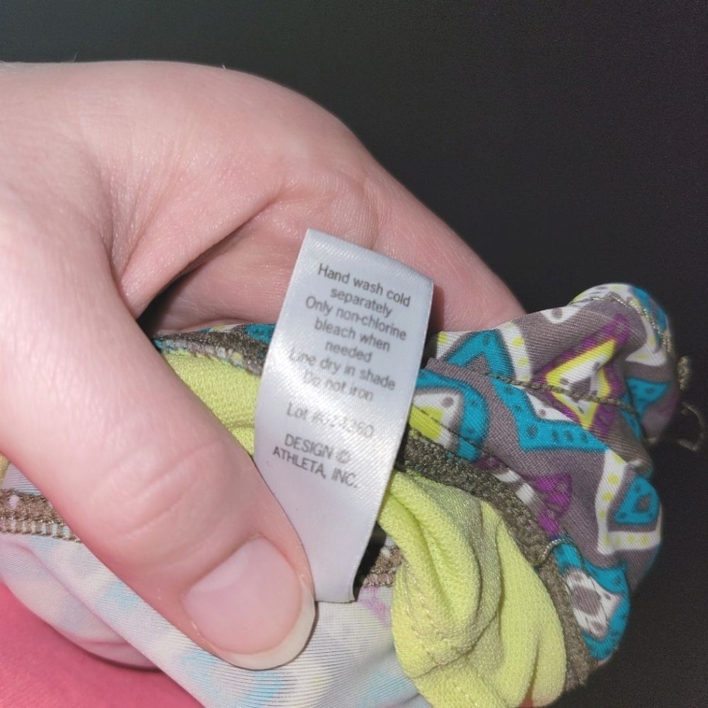 Athleta Auroville Lined Swim Shorts Medium - Picture 6 of 10